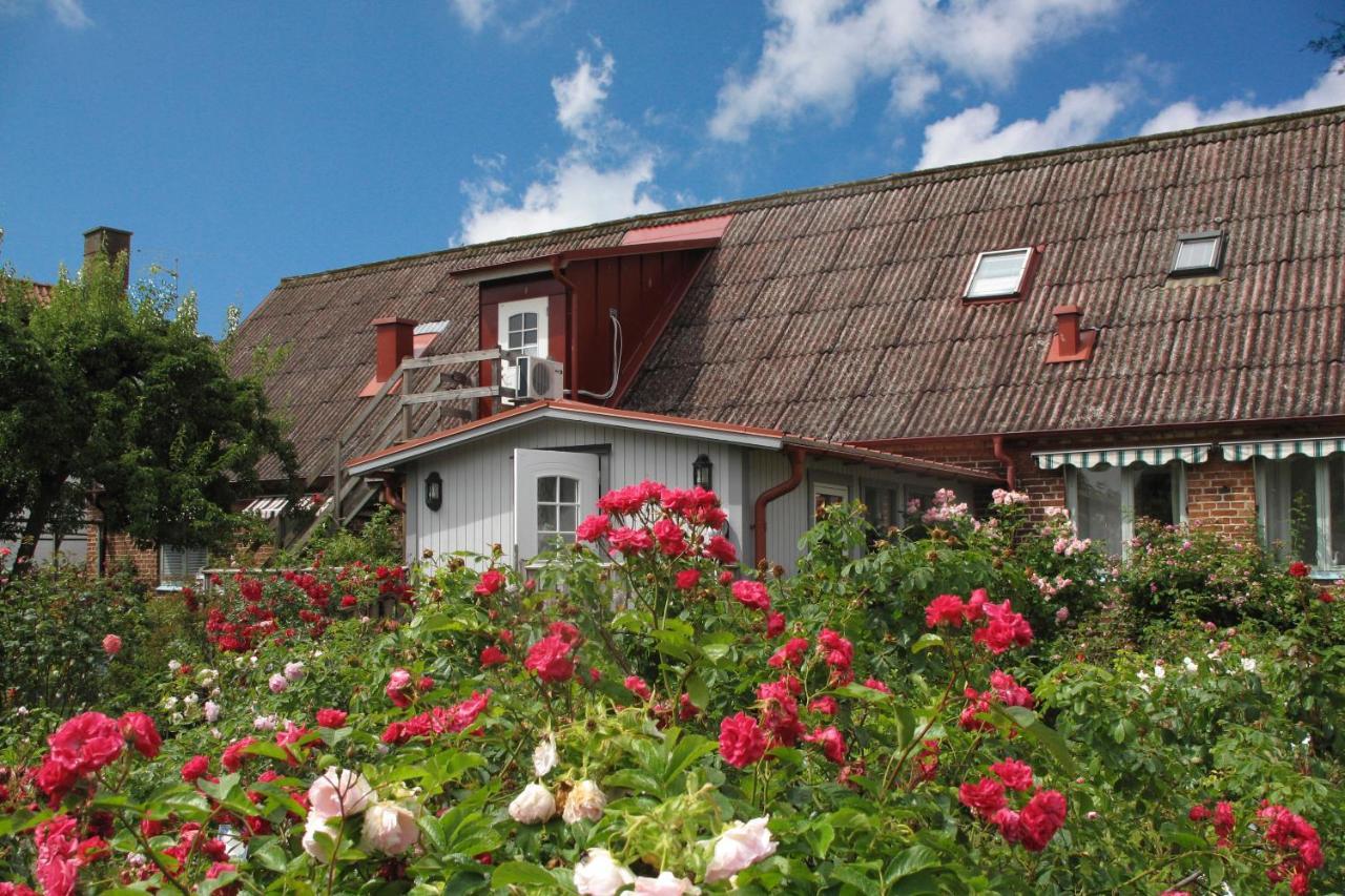 Hotell Turistgarden I Симрисхамн Екстериор снимка